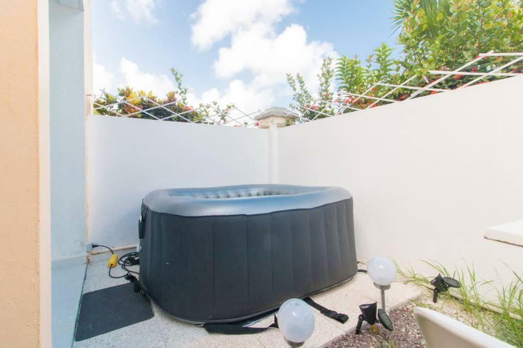 Superbe Studio Avec Jacuzzi Prive Διαμέρισμα Sainte-Anne Εξωτερικό φωτογραφία
