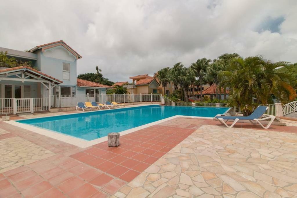 Superbe Studio Avec Jacuzzi Prive Διαμέρισμα Sainte-Anne Εξωτερικό φωτογραφία